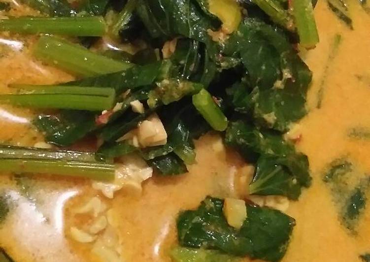 resep makanan Sayur sawi kuah santan