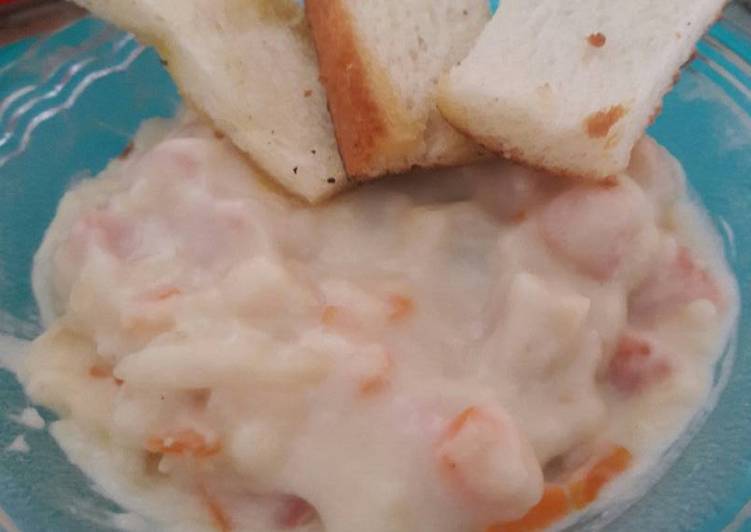 resep lengkap untuk Creamy soup dengan roti bakar mentega