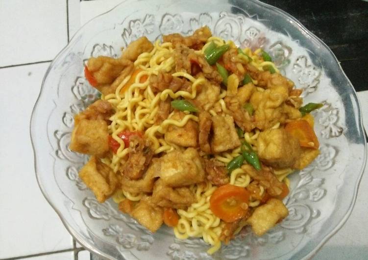 resep makanan Oseng mie tahu tempe wortel buncis