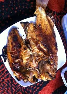 Ikan kakap bakar kecap ala mama aro