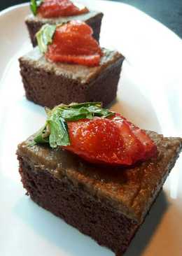 Brownies semi kukus saus kopi