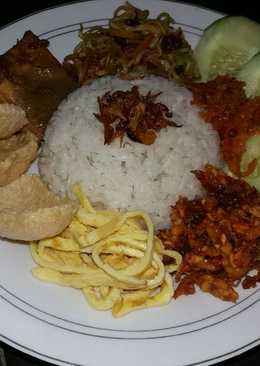 54. Nasi Uduk