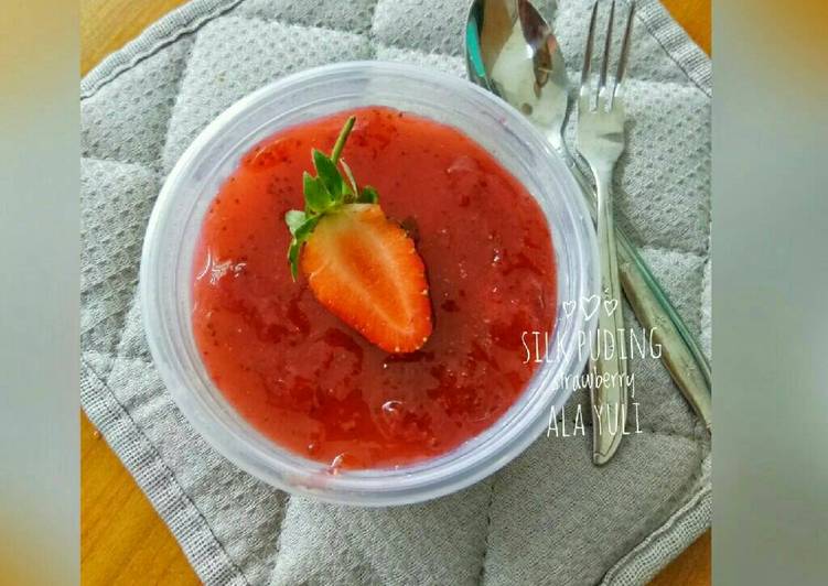 resep masakan Silk puding strawberry