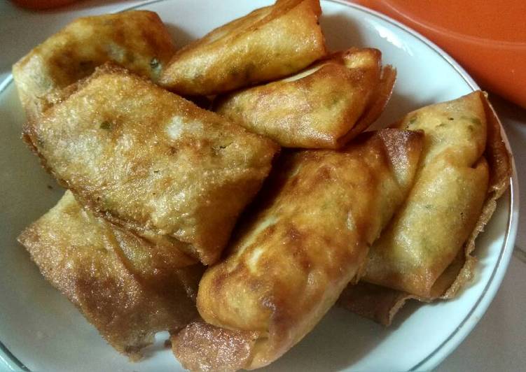 gambar untuk resep makanan Lumpia Tahu Kornet