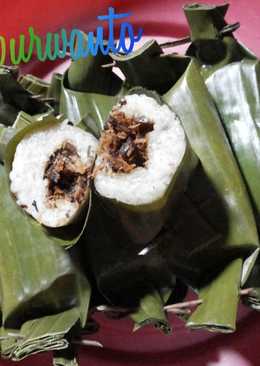 Lemper serundeng daging