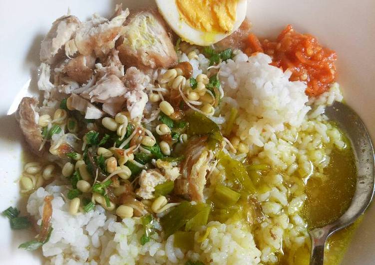 resep masakan Soto Ayam Kuah Bening