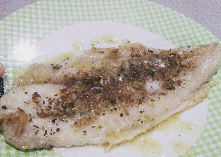 gambar untuk cara membuat Dory Fish with Lemon Butter Sauce