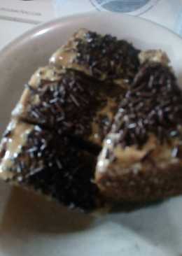 Bolu coklat selai kacang meises