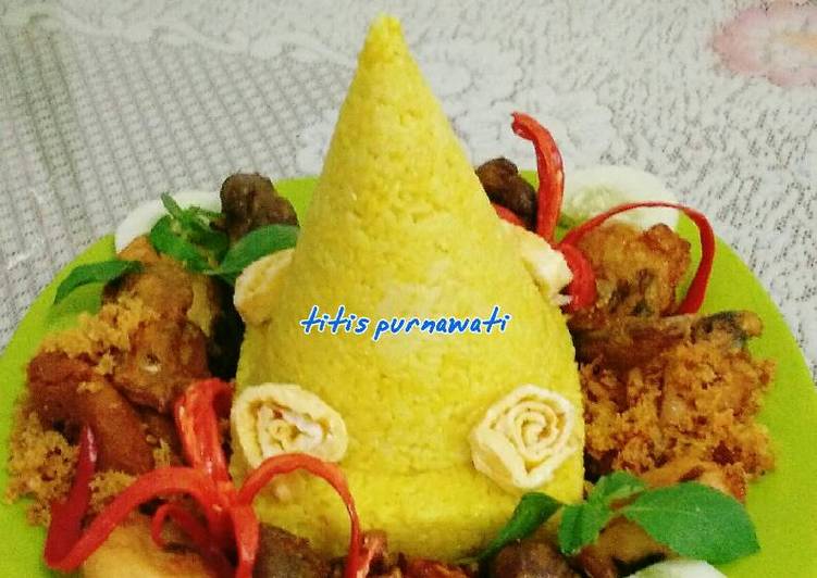 resep masakan Tumpeng mini (untuk 4-5 orang)