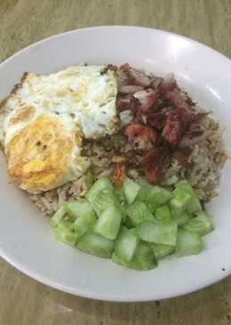 Nasi goreng yang chow (chinese style fried rice)