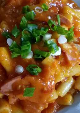 Spice Tteokbokki (Kue Tepung Korea) Rasa Pedas
