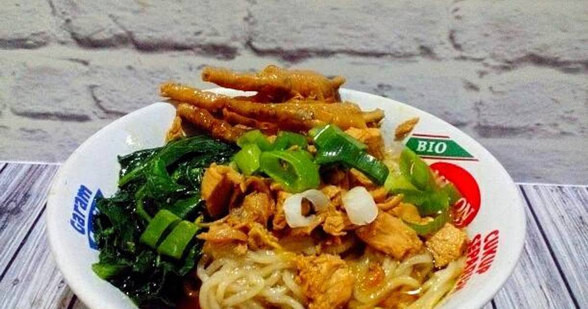 Resep Mie Ayam  Ceker oleh Gina Arshita Cookpad