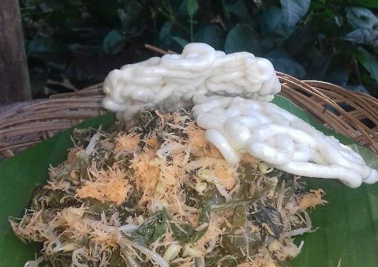 bahan dan cara membuat Urap sayur bumbu teri