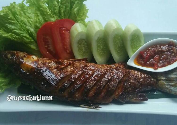 gambar untuk cara membuat Ikan Belanak Bakar Madu