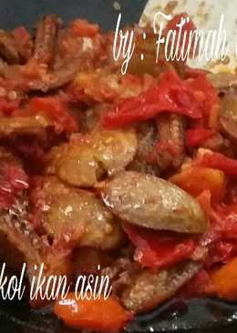 Balado jengkol ikan asin