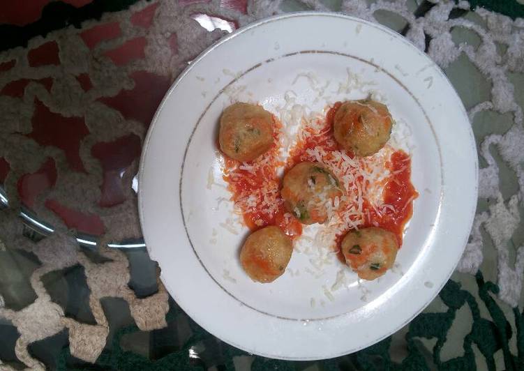 resep masakan Fried Potatoes with Tomato sauce homemade