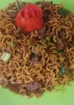 Mie goreng daging