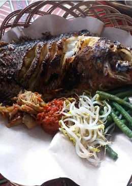 5. Ikan Nila Bakar Bumbu Kuning