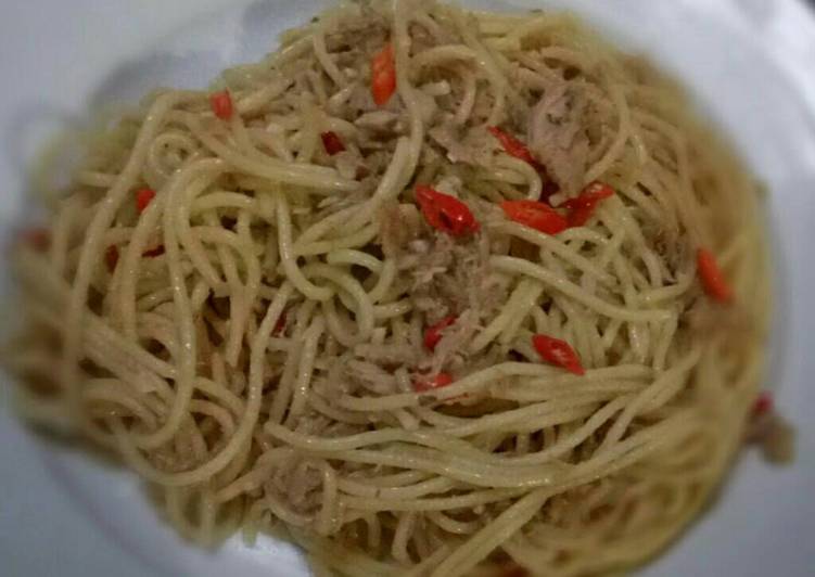 Resep Spaghetti Aglio Olio Tuna Kiriman dari Pipit Wardhani Sulistyorini