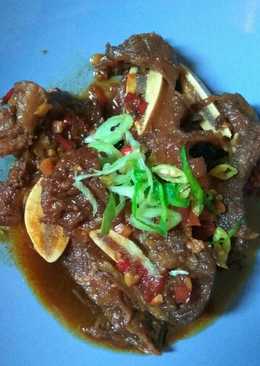 Iga sapi masak kecap