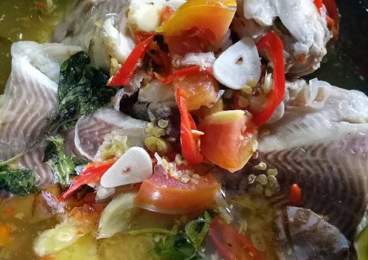 resep makanan Ikan nila Kuah pindang kemangi