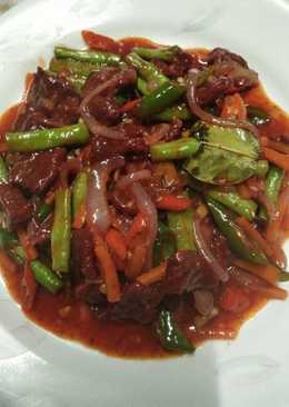 *Daging masak merah*
