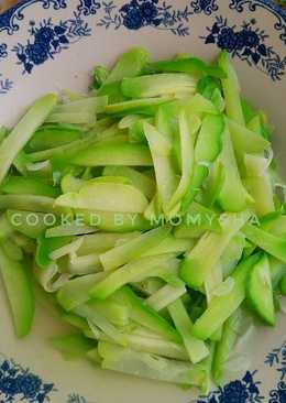 Sayur bening labu siem