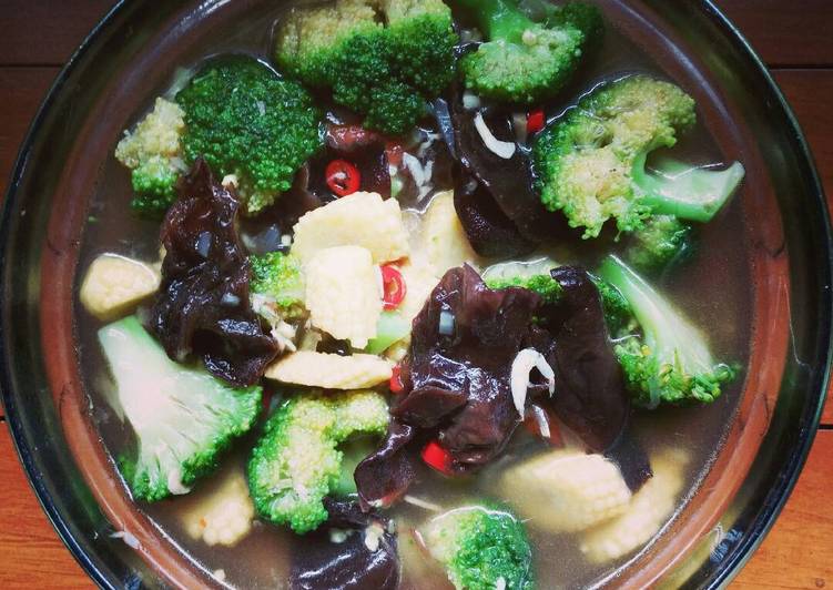 resep makanan Tumis brokoli jamur