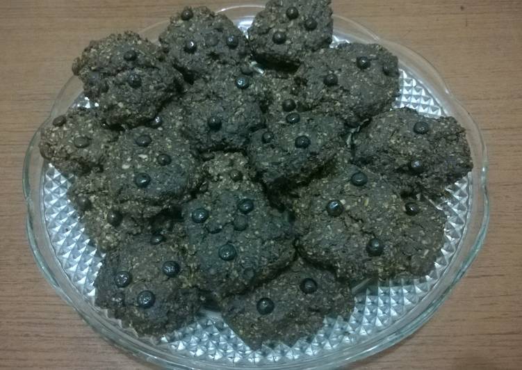 bahan dan cara membuat Oatmeal Choco Chips Cookies renyah kriyukkk