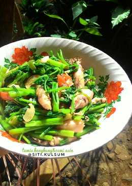 Tumis kangkung&cumi asin