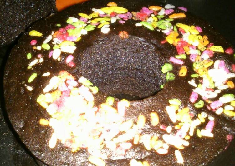 resep makanan Cake coklat tanpa mixer dan oven yg nyooookkklllaaatttt bgt