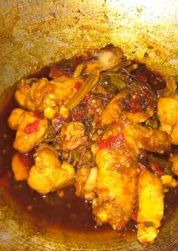 Ayam semur Mercon