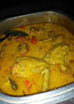 Ayam pedas kuah santan