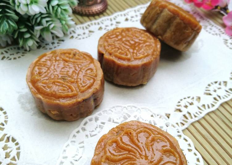 resep makanan Classic Moon cake