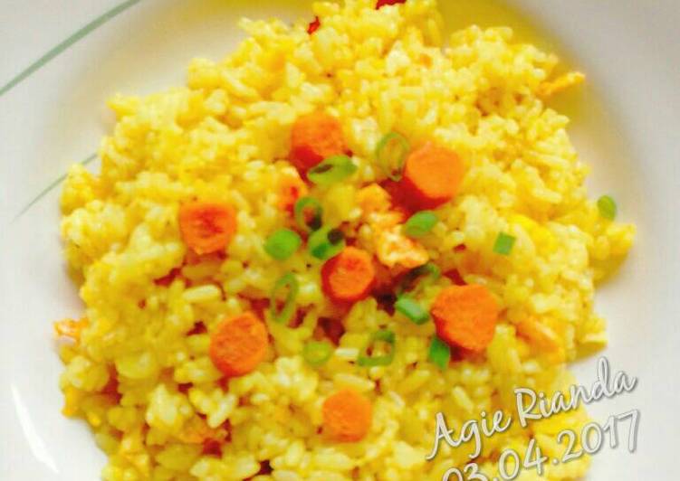  Resep Nasi goreng kunyit  oleh Teh Agie Cookpad