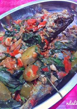 Ikan kembung asam pedas