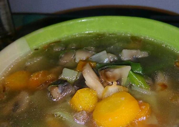 gambar untuk resep makanan Sop Jamur Kancing