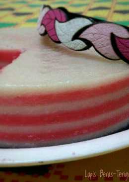 Kue Lapis Tepung Beras Terigu