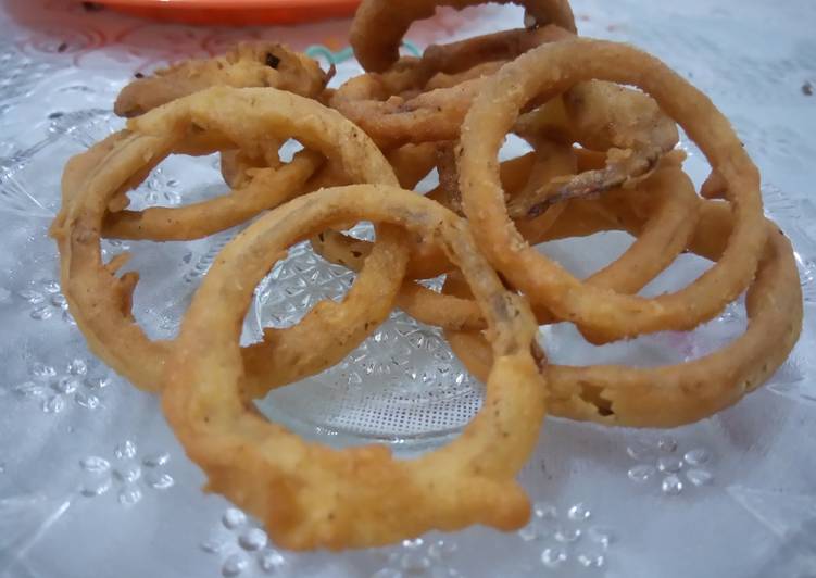 bahan dan cara membuat Onion rings