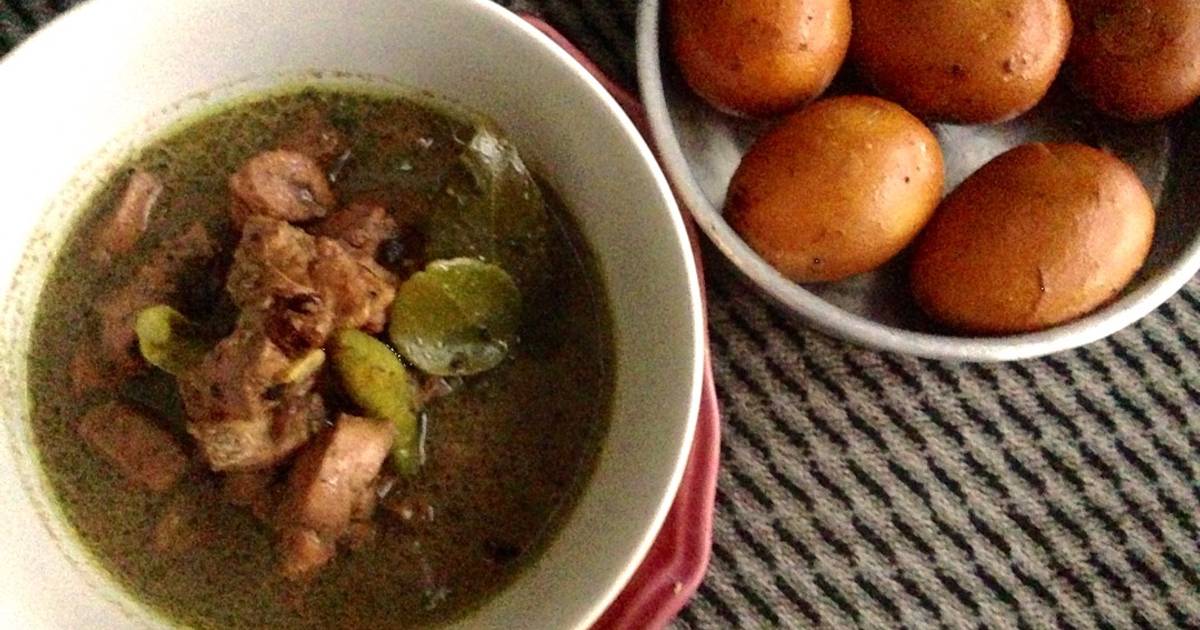  Resep Rawon Ayam dan Telur Bacem oleh Sharra Aprilazisa 