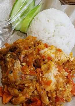 Ayam Geprek Super Pedas