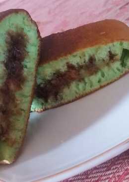 Terang bulan pasta pandan yang empuk dan bersarang