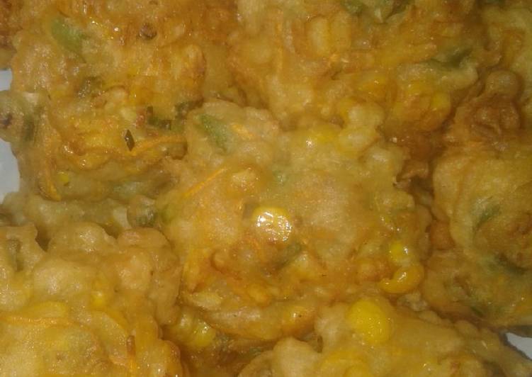 Dadar jagung (bakwan)