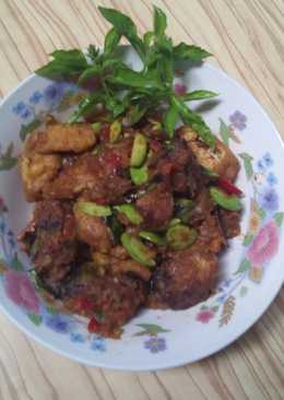 Sambel Taipei (Tahu ikan Tuna dan Petai)