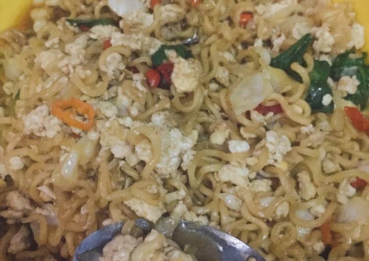 Resep Mie Nyemek Jogja Pedas Oleh abbygail