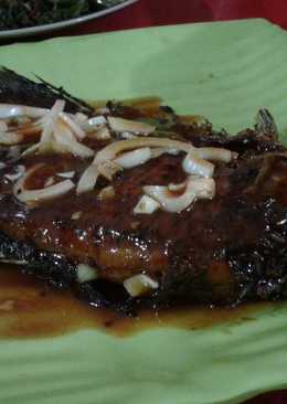 Gurami bakar saus asam manis