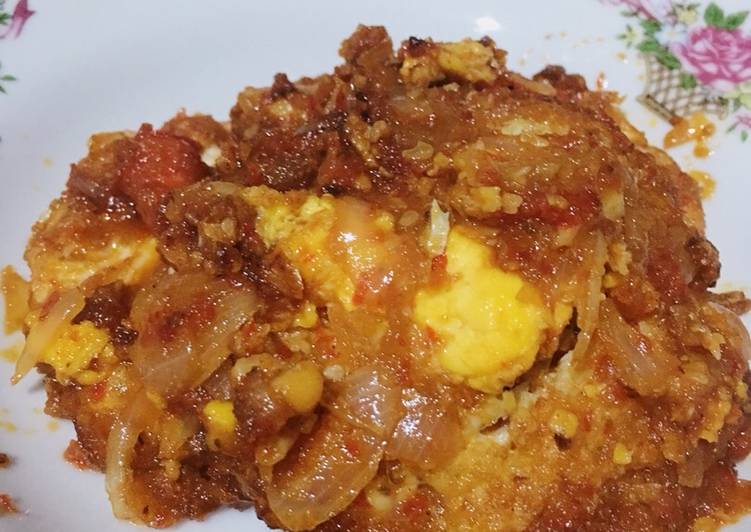 resep masakan Telor ceplok balado sepedes mulut nitizen