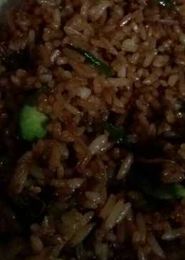 Nasi goreng kencur petheee ð