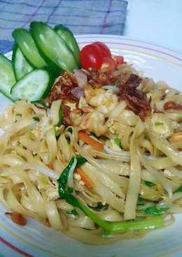 Vegetarian mie goreng