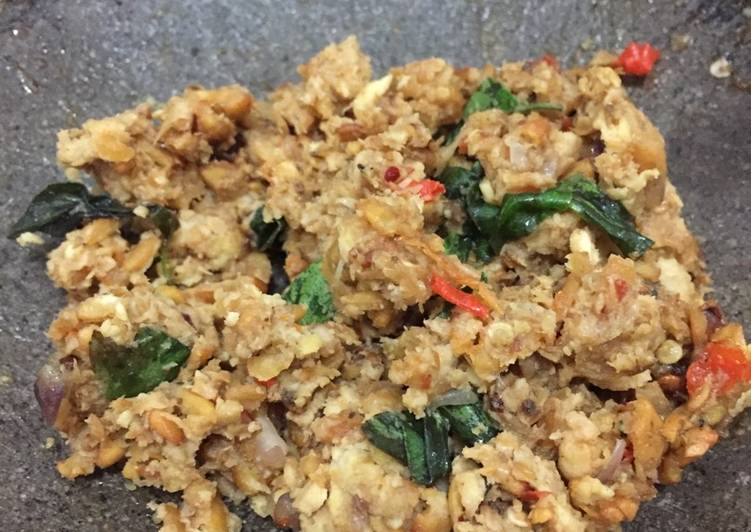 Sambel tempe kemangi umma